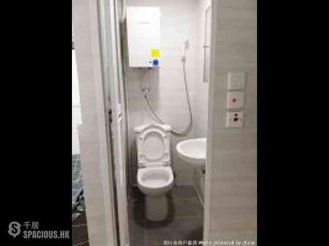 Sheung Wan - 277, Des Voeux Road Central 02