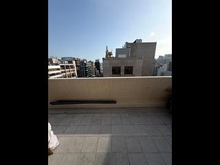 Mong Kok - Sun Hing Building 07
