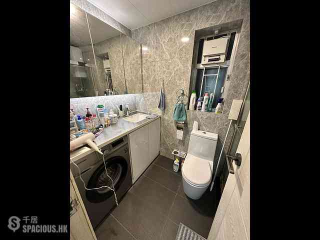 Tsuen Wan - Discovery Park Phase 3 Block 12 07