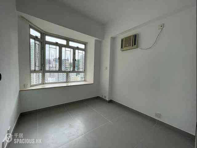 Kennedy Town - Harbour View Garden Block 3 03