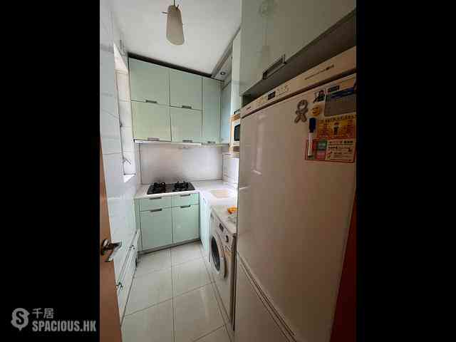 Tung Chung - Coastal Skyline Phase 1 Block 6 02