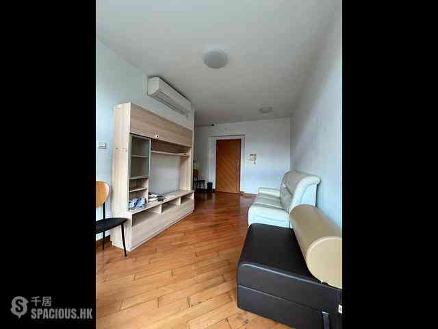 Tung Chung - Coastal Skyline Phase 1 Block 6 05