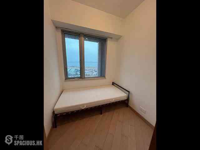 Tung Chung - Century Link Phase 2 Tower 1B 01