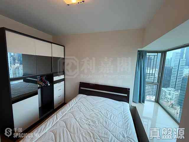 Wan Chai - The Zenith Phase 1 Block 1 02