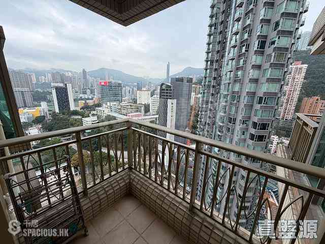 Wan Chai - The Zenith Phase 1 Block 1 06