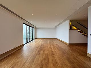 The Peak - 7-15 Mount Kellett Road 02