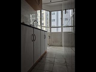 Wan Chai - Fasteem Mansion 06