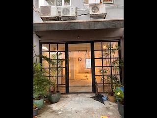 Poho - On Lok Building 03