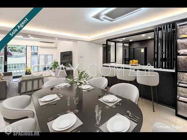 Braemar Hill - Oxford Court 01