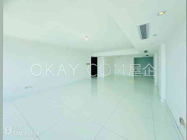 Pok Fu Lam - Villa Cecil Phase 3 02