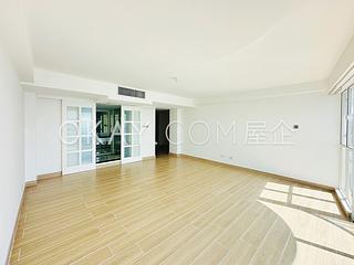 Pok Fu Lam - Villa Cecil Phase 3 06