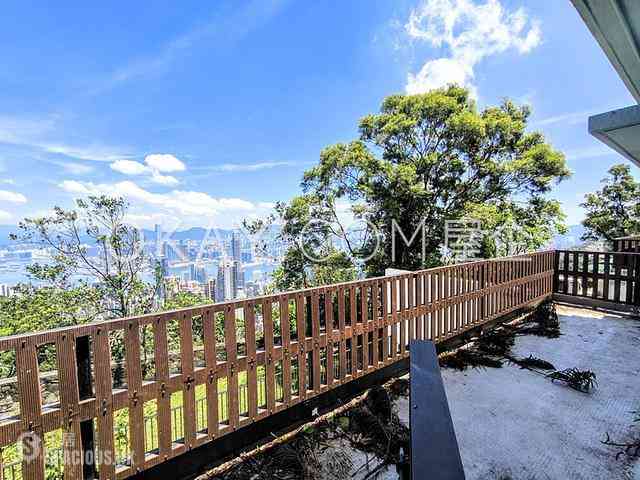 The Peak - Cloudridge 02