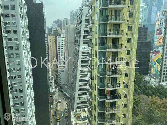 Sheung Wan - Queen's Terrace Block 3 01