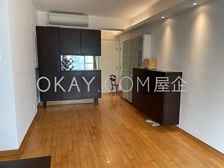 Sheung Wan - Queen's Terrace Block 3 03