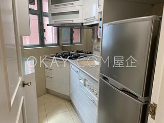 Sheung Wan - Queen's Terrace Block 3 07