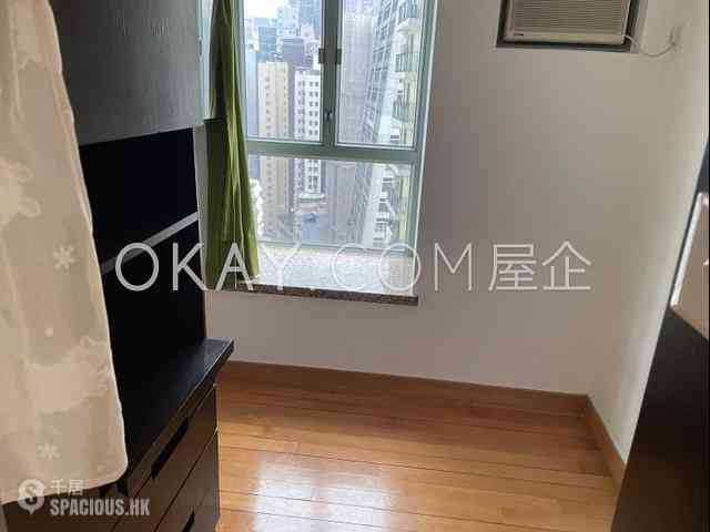 Sheung Wan - Queen's Terrace Block 3 08