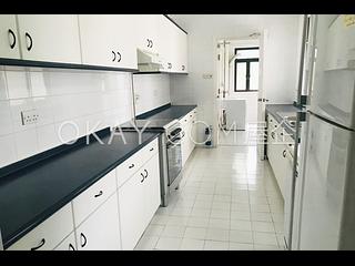 Repulse Bay - Repulse Bay Apartments Block C 04
