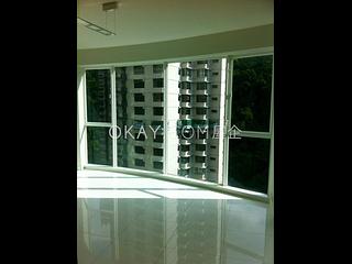 Mid Levels Central - Hillsborough Court 03