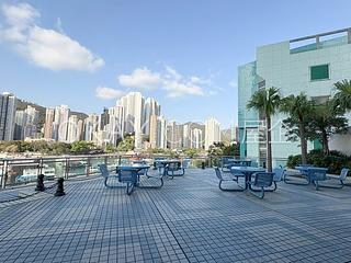 Ap Lei Chau - Marina Habitat 16