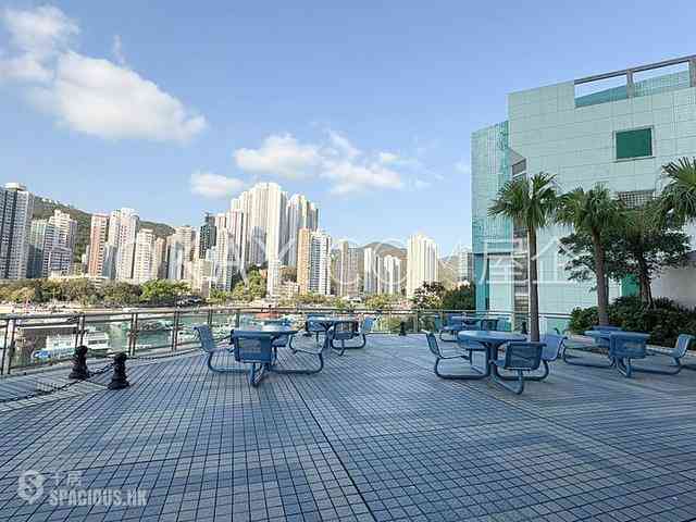 Ap Lei Chau - Marina Habitat 16