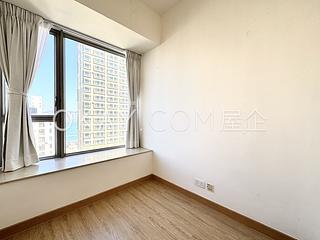Sai Ying Pun - Island Crest 08