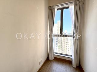 Sai Ying Pun - Island Crest 09