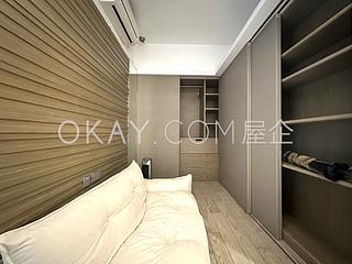Soho - Centrestage 07