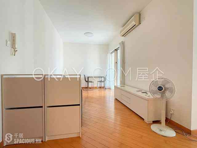 Wan Chai - The Zenith 01