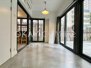 Kennedy Town - New Fortune House 04