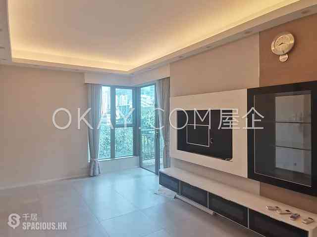 Wan Chai - The Zenith 01