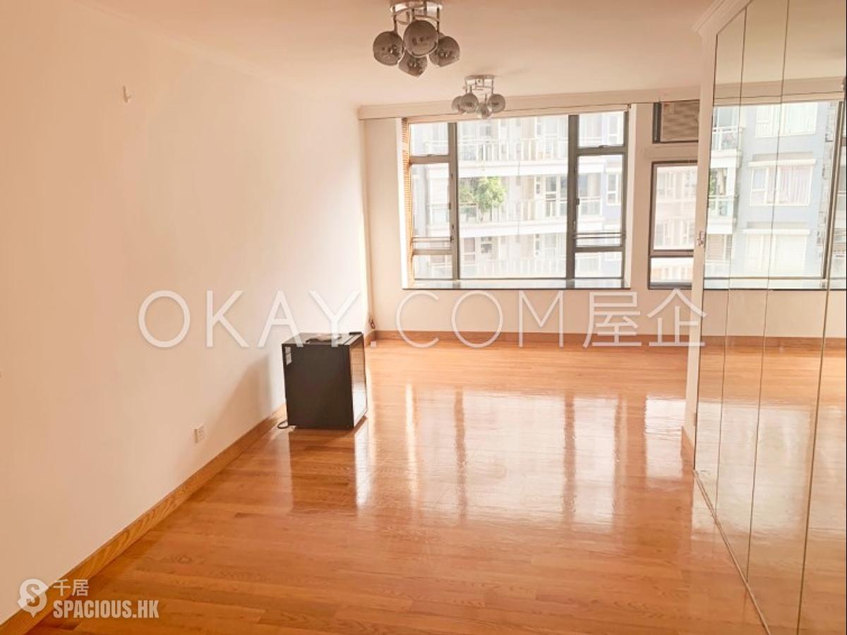 Central - Hollywood Terrace 01