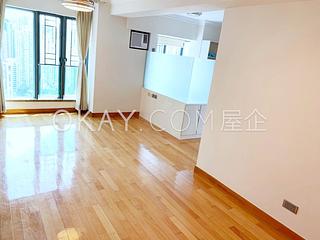 Sheung Wan - Queen's Terrace 08