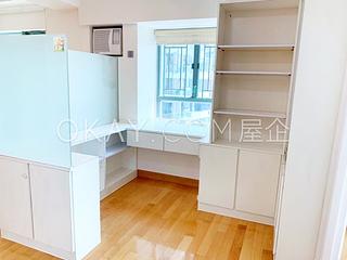 Sheung Wan - Queen's Terrace 09