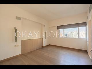 Tai Hang - Swiss Towers 06