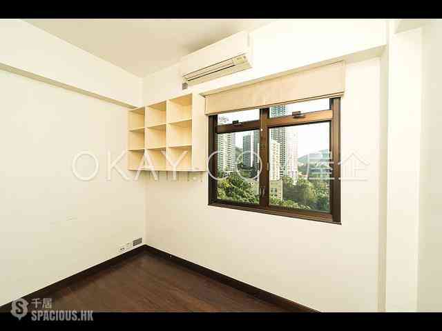 Tai Hang - Swiss Towers 10