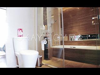 Sai Ying Pun - The Summa 06