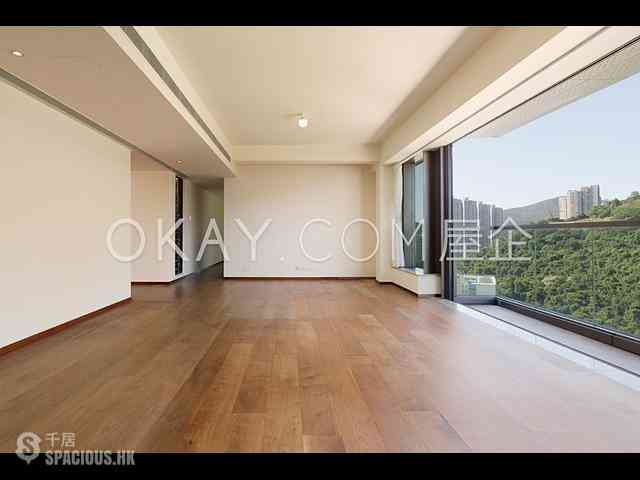 Shau Kei Wan - Island Garden 02