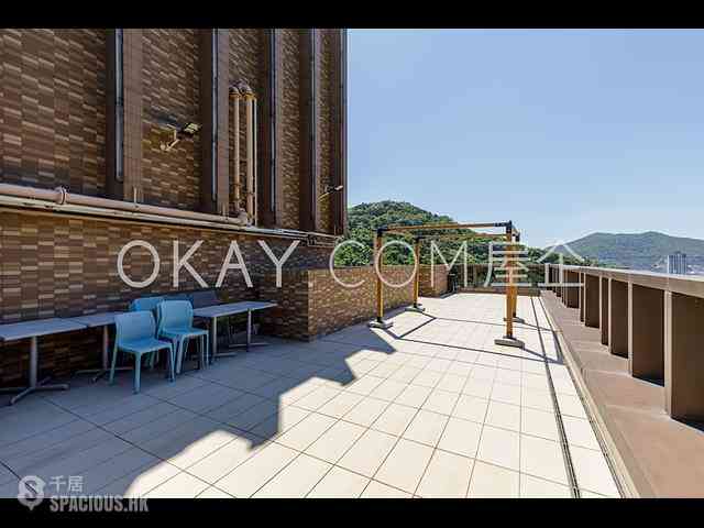 Shau Kei Wan - Island Garden 18