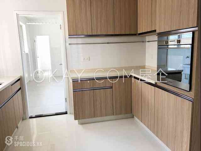 Stubbs Road - Evergreen Villa 12