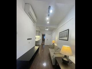 Poho - 170-172, Hollywood Road 03