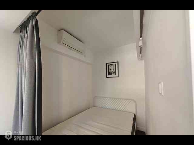 Poho - 170-172, Hollywood Road 04