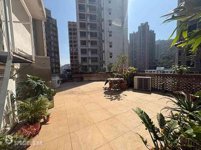 Mid Levels Central - Jing Tai Garden Mansion 01
