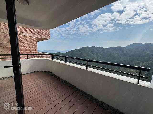 Tai Tam - Hong Kong Parkview Parkview Rise 01