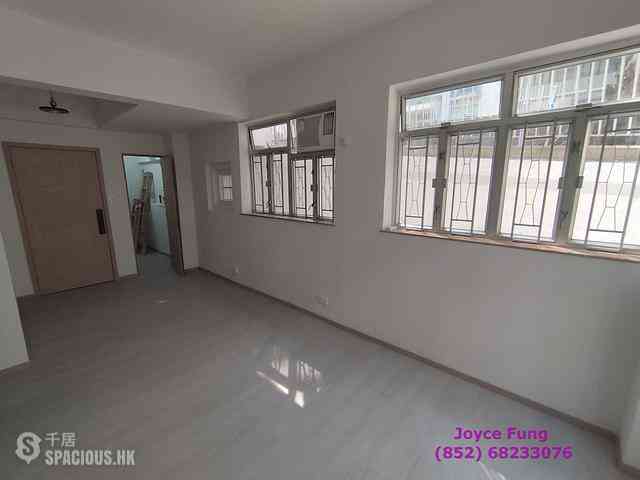 Sai Ying Pun - 1E, High Street 12