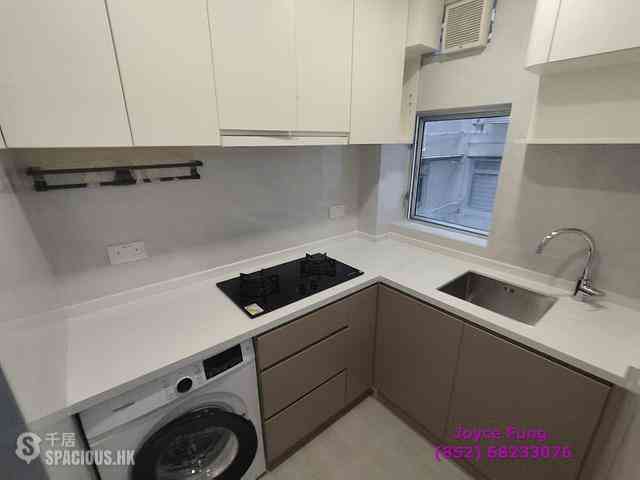 Sai Ying Pun - 1E, High Street 15