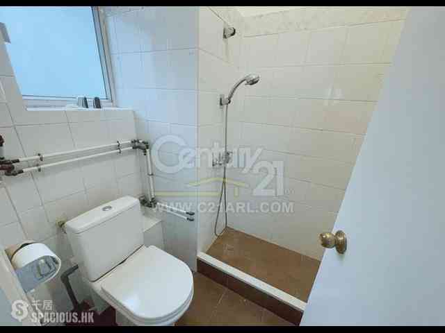 Tai Hang - Kan Oke House 11