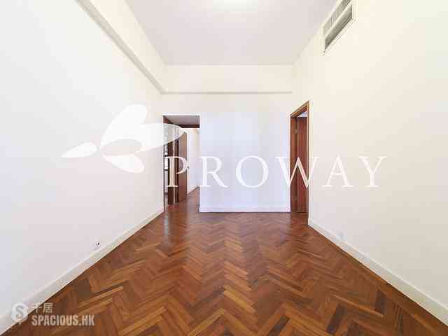 Stubbs Road - Taipan Court 05