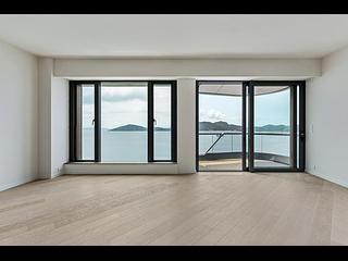 Ap Lei Chau - The Corniche 02