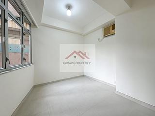 Wan Chai - Vincent Mansion 05
