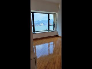 Fortress Hill - Le Sommet Block 2 02
